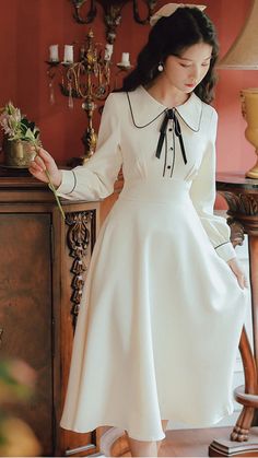 Korean Fashion Women Dresses, New Preppy, Evening Midi Dress, Stylish Tops For Women, Woman Dress, Bohemian Beach, Korean Fashion Women, Shirts Design, Crochet Tops