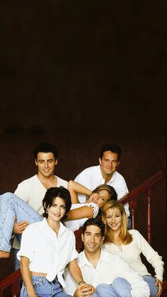 the cast of friends posing for a photo