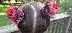 Waarom ook niet? 16 kinderen met wel heel bijzondere kapsels Easy Wacky Hair Day Ideas, New Haircut For Girl, Wacky Hair Day, Wacky Hair, Crazy Hair Day At School, Easter Hair Bow