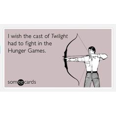 Twilight vs Hunger Games :) Hunger Games Books, Movie Card, Images Harry Potter, The Hunger Games, Catching Fire, The Hunger, The Twilight Saga, E Card, Look Here