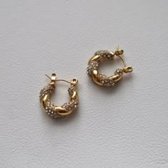 Take the plunge with Mia Hoops – the definition of style and sophistication! Small but mighty, these beauts will have your fashion game on point. They're small enough to be subtle but stylish, with just enough sparkle to make a statement. - stainless steel, gold plated-16mm Beautiful Jewelry Earrings, Small Earrings Gold, Small But Mighty, Jewelry Accessories Ideas, Dope Jewelry, Classy Jewelry, Jewelry Essentials, Jewelry Lookbook, Antique Engagement Rings