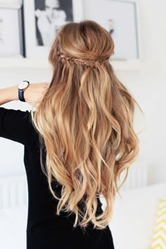 Make two small fishtail braids on each side, then put them together with a ponytail. Luxy Hair, Braided Hairstyle, Hair Blog, Long Blonde, Short Hairstyle, Wedding Hairstyles For Long Hair, Braid Hairstyles, Long Blonde Hair