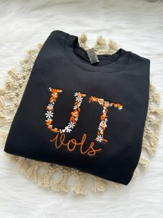 TN Vols Sweatshirt, Vols Sweatshirt, Floral Vols Sweater, Floral Vols Sweatshirt, UT Vols, Tennessee Vols, Tennessee Sweater, Gifts for Her - Etsy Machine Embroidered Sweatshirt, Embroidery Shirt Ideas, Tennessee Sweatshirt, Ut Vols, Tennessee Shirt, Tn Vols, Side Chick, Embroidered Items