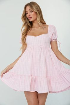 Details: Mini dress Short sleeves Sweetheart neckline Free Shipping! Size Chart： Size Length Bust inch cm inch cm S 28.3 72 33 84 M 28.7 73 34.6 88 L 29.1 74 36.2 92 XL 29.5 75 37.8 96 Babydoll Dresses, Pink Throw, Babydoll Mini Dress, Pink Square, Preppy Dresses, Current Fashion, Grad Dresses, Brunch Outfit, Pastel Purple