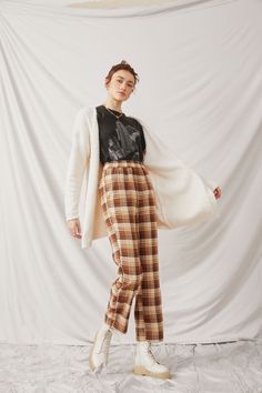 Big autumn vibes here. Plaid Pants Outfit, Graphic Tee Outfit, Printed Jogger Pants, Eyelet Skirt, Graphic Tee Outfits, Checkered Skirt, Button Up Skirts, Tie Skirt, Crochet Fabric