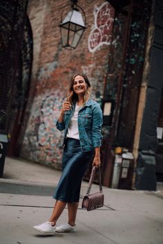 Green Slip Skirt Outfit Summer, Teal Slip Skirt Outfit, Silk Skirt Tennis Shoes, Silk Skirt With Jacket, Silk Skirt Concert Outfit, Navy Satin Midi Skirt Outfit, Casual Slip Skirt Outfit, Styling A Slip Skirt, Grey Silk Skirt Outfit