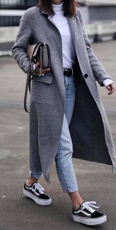 Grey Coat Outfit, Mantel Outfit, Autumn Fashion Women Fall Outfits, Fall Fashion Coats, Stylish Fall Outfits, Grey Coat, Coat Outfits, 가을 패션