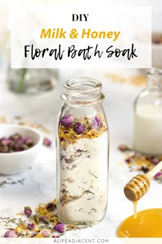 Floral Bath Soak, Diy Bath Soak, Milk Bath Recipe, Bath Soak Recipe, Bath Salts Diy, Skin Care Routine For 20s, Bath Recipes, Bath Tea