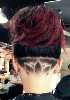 Nape Undercut Designs, Undercut Ideas, Tattoo Artistic, Nape Undercut, Hair Tattoo