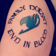 a tattoo with the words family doesn't end in blood