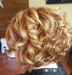 50 Hairstyles, Hair Layers, Wavy Bob, Hair Creations, Wavy Bobs, Shag Haircut, Cute Hairstyles For Short Hair, Long Layered Hair, Bob Haircuts