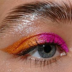 Maximalist Hair, Eye Shimmer, Sup Girl, Ideas Maquillaje, Confetti Tour, Pretty Eyeshadow, Vampire Bride, Euphoria Makeup