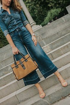 Culotte Jeans Outfit, All Jeans Outfit, Coulottes Outfit, How To Wear Culottes, Casual Weekend Style, Cute Outfits With Jeans, Pants Women Fashion