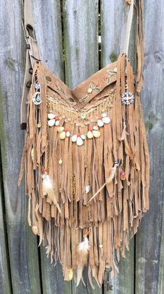 Hecho a Mano Cuero Marrón Claro bandolera bolso Hippie Flecos Boho Hobo Cartera B. Jay Brown Leather Crossbody Bag, Bohemian Bags, Leather Cross Body Bag, Light Brown Leather, Hobo Purse, Vintage Wardrobe