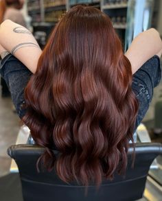 Claire Outlander Hair, Scorpio Hair Color, Ginger Chocolate Hair, Cherry Copper Hair Color, Mahagony Copper Hair, Chestnut Copper Hair, Auburn Hair Straight, Chocolate Cooper, Hair Color For Green Eyes And Fair Skin