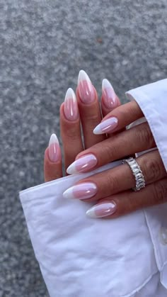 Pastel Heart Nails, Beach Nails Aesthetic, Beach Themed Nails, Seashell Nails, Pastel Heart, Themed Nails, Ombré Nails, Sky Nails, Nails Aesthetic