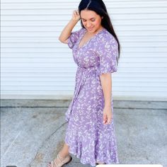 Beautiful Lavender Dress Brand New, Never Worn! Tags Attached. Lavender Floral Print Midi Dress, Purple V-neck Midi Dress For Summer, Chic Mauve Midi Dress For Spring, Feminine Lavender Midi Dress With Floral Print, Feminine Lavender Floral Print Midi Dress, Feminine Lavender Midi Dress For Garden Party, Purple Sundress Maxi For Spring, Mauve V-neck Midi Dress, Purple Sundress Maxi Dress For Spring