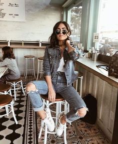 Street Style 2018, Cooler Style, Double Denim, Trending Fashion Outfits, Outfit Trends, Autumn Fashion Casual, Mode Inspo