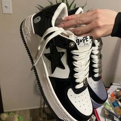 Worn A Few Times They’re Just A Little Tight On Me I Usually Get A 7 Men’s I Got A Dust Bag For Them Still But No Box. Open To Offfers Shoes Bape, Bape Shoes, Bape Sta, Fits Men, Mens Fitness, Athletic Shoes, Men's Shoes, Dust Bag, Tights