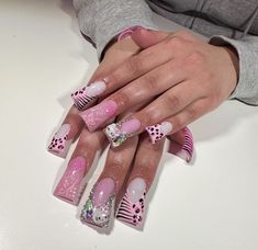 Y2k Hello Kitty, Cute Couple Comics, Hello Kitty Accessories, Pink Y2k, Kawaii Nails