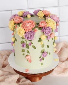 there is a cake with flowers on it