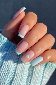 Looking for some chic and classic nail designs? Check out our collection of 85 Short French Tip Nails that are perfect for any occasion. From sweet and simple to bold and beautiful, these French tip nail ideas will nail your look every time. Matte Vs Glossy Nails, Nail Acrylic Ideas, White Nail Design Ideas, Nails With Hearts, Cut Dog Nails, Light Blue Nail Designs, White Nail Design, Luxury Nail Art, Classic Nail Designs