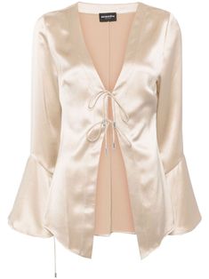 sand beige silk blend V-neck collarless front tie fastening long sleeves flared cuffs straight hem Silk Shirt Aesthetic, Silk Top Outfit Classy, Champagne Clothes, Silk Top Outfit, Luxury Blouse, Flare Sleeve Top, Flare Blouse, Flare Shirt, Silk Clothes