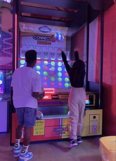 arcade with besties Arcade Date Outfit, Date Outfit Men, Arcade Date, Dream Date, Date Outfit, Summer Dates