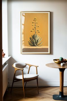 A modern art print of an agave cactus, hanging in a modern breakfast nook decorated in southwestern decor. Modern Ranch Home, Cactus In Bloom, Agave Cactus, Boho Space, Cactus Wall, Southwestern Home