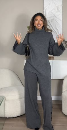 Casual Set Outfit, Elevated Basics Outfit Fall, Sweater Corporate Outfit, Chic Luxury Outfit, Sweats Dressed Up, Marketing Office Outfits, Winter Cute Casual Outfits, Winter Dress Pants Outfits, Classy Female Outfits