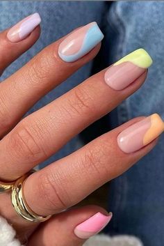 Acrylic Nails Almond Shape, Multicolored Nails, Hippie Nails, Almond Acrylic Nails, Cute Gel Nails, Soft Nails, Acrylic Nails Coffin Short, Pretty Acrylic Nails