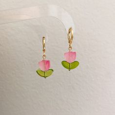 Pink Tulip Huggies, hypoallergenic Packing Jewelry, Pink Jewelry, Pink Tulips, Flower Earrings, Polymer Clay Earrings, Gold And Silver, Clay Earrings, Pink Flowers, Tulips