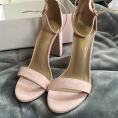 Never Worn At All Baby Pink Heels Size 8 Heel Is About 2 1/2 Inches Kept Clean And Smoke/ Pet Free Pink Hoco Shoes, Pink Quince Heels, Pink Prom Shoes, Baby Pink Heels, Quinceanera Heels, Quince Heels, Pink Quince Theme, Hoco Shoes, Pink Shoes Heels