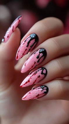 24 Pink Halloween Nail Designs: Spooky & Chic Ideas You’ll Love | Lookosm Dracula Design, Black Halloween Nails, Horror Nails, Halloween Manicure, Halloween Acrylic Nails, Pink Manicure, Gothic Nails, Goth Nails, Pink Nail Designs