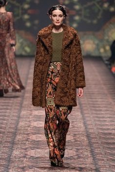 Dark Boho, Lena Hoschek, Berlin Fashion Week, Berlin Fashion, Vogue India, Winter Chic, Dresses By Length, Fashion 2020, Fashion Shows