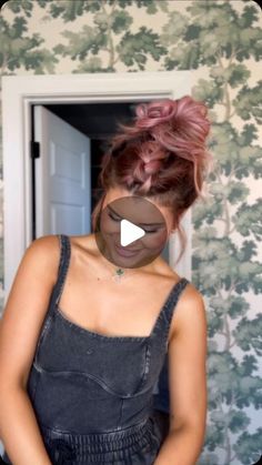 Cassidy Montalvo on Instagram: "Day 4 of 10 hair ideas for shorter hair! I’ve found when doing a messy bun with shorter hair just doing a half bun and pinning sections down gives the best volume! For finer hair just add some texture spray and tease it a bit first ❤️  #shorthairstyle #easyhairstyles #hairtutorial #easyhairstyle #bohohairstyle" Braids And Buns Hairstyles Black, Bun For Shoulder Length Hair Easy, Mess Bun Tutorial, Top Knot Half Up Half Down, Medium Length Hair Messy Bun, Half Up Hair Ideas, Messy Half Up Half Down, Braid With Messy Bun, Messy Bun With Braids