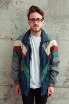 90s windbreaker outfit - Google Search 90s Windbreaker Outfit, 90s Fashion Mens, Windbreaker Outfit, Fashion Guys, 90s Windbreaker, Fashion 90s, Fashion Male, Moda Paris, Mens Fashion Inspiration