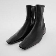 New With Tag. 1132/610 G14 Sleek Zara Boots For Evening, Elegant Black Chelsea Boots With Square Toe, Zara Chelsea Boots For Work, Sleek Zara Boots For Work, Zara Chelsea Ankle Boots For Work, Zara Calf Leather Heeled Boots For Formal Occasions, Zara Formal Heeled Boots In Calf Leather, Zara Elegant Flat Heel Boots, Chic Ankle-high Chelsea Boots For Business