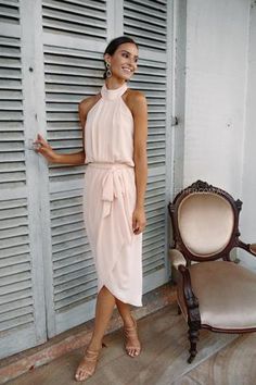 Explore boutique bridesmaid dresses from a variety of designers, ideal for the any style of wedding. Free shipping worldwide + easy returns. Sukienki Maksi, Wedding Day Dresses, Groom Dress, Dresses To Wear To A Wedding, Guest Outfit, Wedding Outfits, Mother Of The Groom, Bride Dresses, Dress Suits