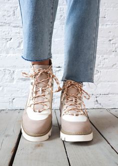 Shoes Boots Heels, Boots Heels, Free Giveaway, Online Purchase, Bootie, Sale Items, Shoes Boots, High Top Sneakers, Women Shoes