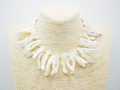 Cream Mother of Pearl Chunky Unusual Necklace, White Howlite Statement Bib Necklace, Gift Her Woman, 30th Birthday Wedding Bridal Necklace Have A Shower, Mother Of Pearl Necklace, White Howlite, Necklace White