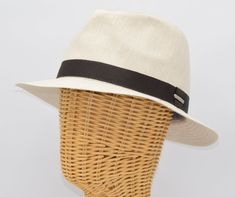 Introducing our Linen Indiana Style Hat, a timeless accessory blending classic style with modern flair. Crafted from premium linen, this hat offers lightweight comfort and breathability. Inspired by the iconic Indiana model, it features a versatile design suitable for various occasions. Whether exploring the outdoors or strolling through the city streets, this hat adds a touch of sophistication to any ensemble. Elevate your look with our Linen Indiana Style Hat, the epitome of effortless eleganc Sports Caps, Flat Cap, Timeless Accessories, Prince Of Wales, City Streets, Color Names, Hat Sizes, The Outdoors, Hat Fashion