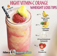 Strawberry Smoothie Healthy, Strawberry Pineapple Smoothie, Weight Watcher Smoothies, Smoothie Recipes Strawberry, Fruit Smoothie Recipes Healthy, Protein Shake Smoothie, Easy Healthy Smoothies, Weight Watchers Smoothie Recipes, Smoothie Recipes Healthy Breakfast