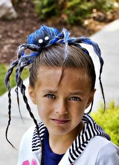 Assuste e Arrase: 17 Ideias de Cabelo para o Halloween! Crazy Hair Days, Halloween Hair, Easter Hair, Halloween Make, Easter Hairstyles, Crazy Hair