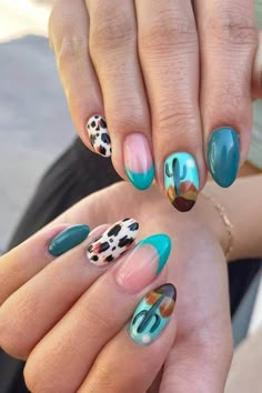 80+ Best Country & Western Nails for Every Cowgirl at Heart Country Theme Nail Designs, Stagecoach Nails Design, Cowboy Nail Designs, Super Cool Nails, Western Easter Nails, Luke Combs Nail Ideas, Country Music Nails Design, Western Nail Designs Country, Pbr Nails