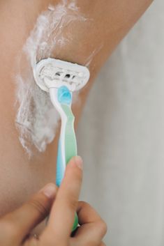 The Best Shaving Tips to Achieve Itch-Free and Smooth Skin - Realistic Reads