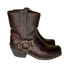 Get Ready To Hit The Road With These Frye #77455 Harness Brown Leather Motorcycle Boots In Women's Size 7. With Their Sleek Square Toe Shape, Low Block Heel, And Ankle Shaft Style, These Boots Are Perfect For Travel, Casual Wear, Or Even Work. The Brown Leather Upper Material And Solid Pattern Give These Boots A Classic Look, While The Buckle Feature Adds A Touch Of Edginess. Made By Frye, A Renowned Brand In The Shoe Industry, These Boots Are Of High Quality And Have Been Designed To Last. Whether It's Winter, Summer, Fall, Or Spring, These Boots Are Versatile Enough To Wear All Year Round. They Are Suitable For Any Season Or Occasion And Will Complement Any Outfit. Great Preowned Conditio Motorcycle Boot, Leather Motorcycle Boots, Women's Motorcycle Boots, Hit The Road, Low Block Heels, Motorcycle Boots, Frye Shoes, Solid Pattern, Summer Fall