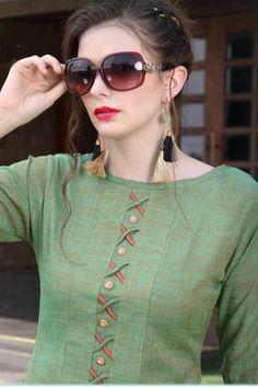 Pola Blus, Idda Van Munster, Black Kurti, Haram Designs, Gold Haram, Frocks Design