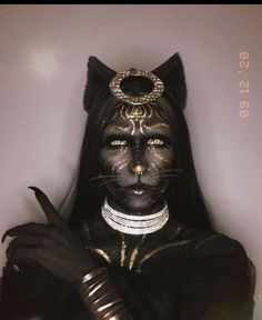 Black Cat Makeup, Egyptian Halloween, Egyptian Makeup, Theater Art, Cat Makeup Halloween, Makeup Companies, Cat Cosplay, Special Fx Makeup, Face Painting Halloween