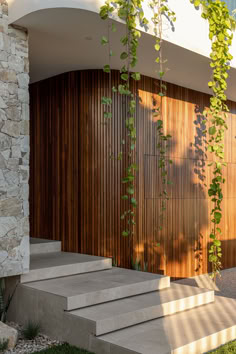 Facade-design Modern Tropical Architecture Design, Modern Japandi House Exterior, Japandi Architecture Exterior, Tropical Modernism Architecture, Japandi Exterior House, Japandi Exterior Design, Modern Tropical House Exterior, Cozy Mansion, Japandi House Exterior